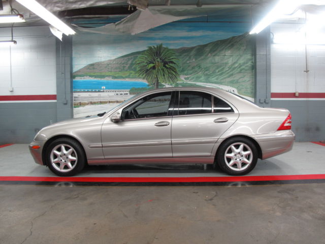 Mercedes-Benz : C-Class 4dr Sdn 2.6L 2004 mercedes benz c 240 extremely clean rust free california 100 carfax cert