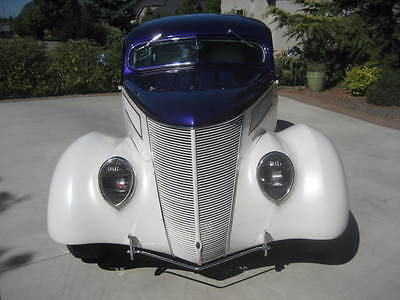 Ford : Other 1937 ford humpback deluxe sedan