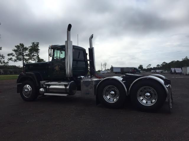 1988 Mack Superliner