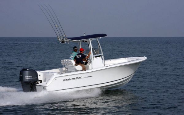 2015 Sea Hunt Triton 225