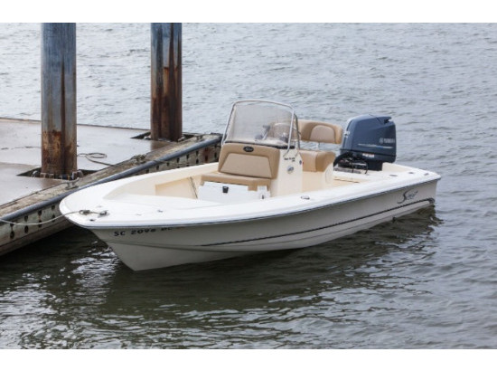 2015 Scout 191 Bay Boat