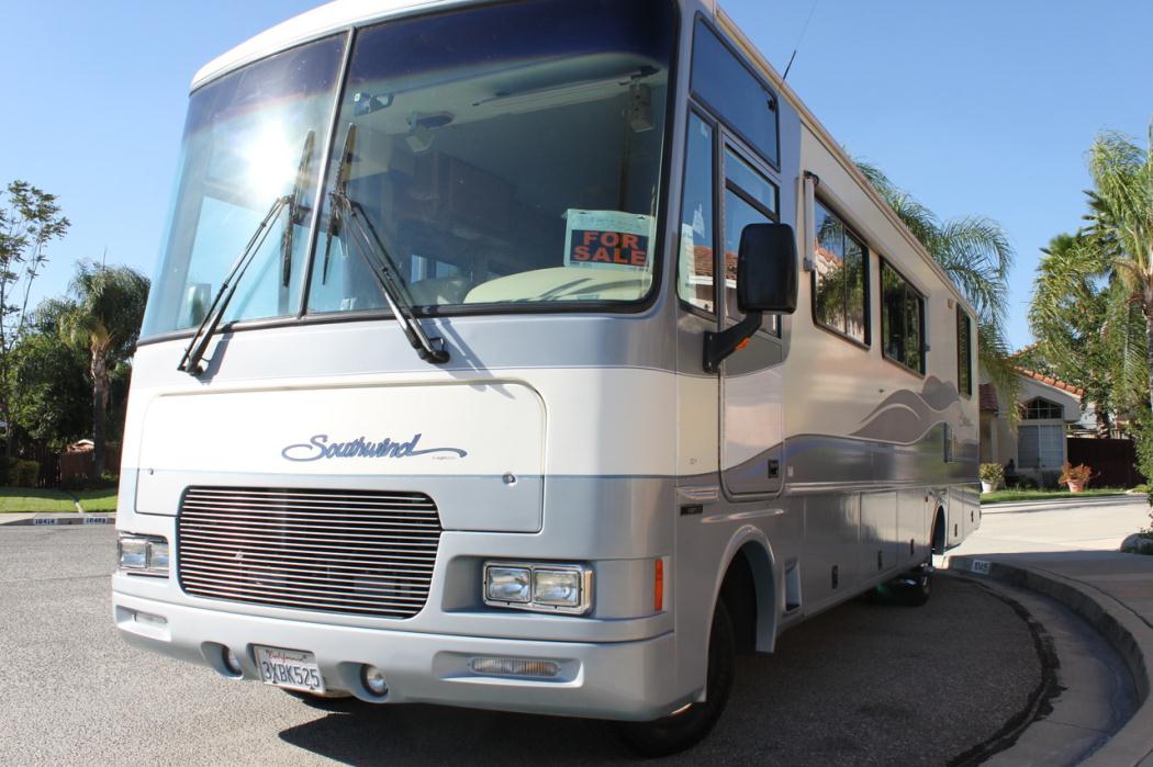 1998 Fleetwood Southwind 32H DELUXE