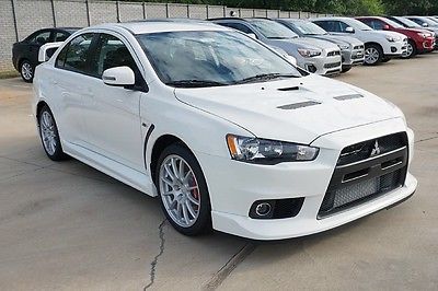 Mitsubishi : Evolution GSR 2015 mitsubishi evolution gsr wicked white exterior package