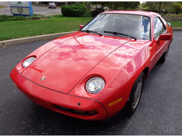 Porsche : 928 928 S 1984 porsche 928 s sunroof extremely nice paint newer tires leather interior w w