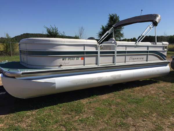 2006 PREMIER BOATS Legend 225 RE