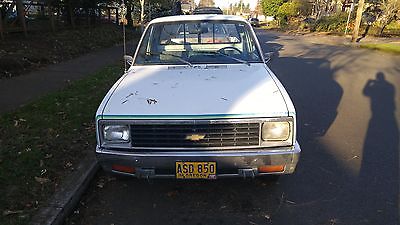 Isuzu : Other Mikado Sport 1981 chevrolet luv diesel pickup 5 speed manual transmission