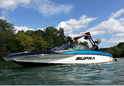 2013 Supra SA350 Wakeboard Boat