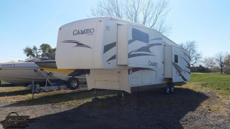 2009 Cameo By Carriage F 37 KS3 High End Fifth Wheel