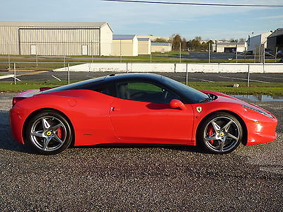 Ferrari : 458 Base Coupe 2-Door 2011 ferrari 458 italia base coupe 2 door 4.5 l