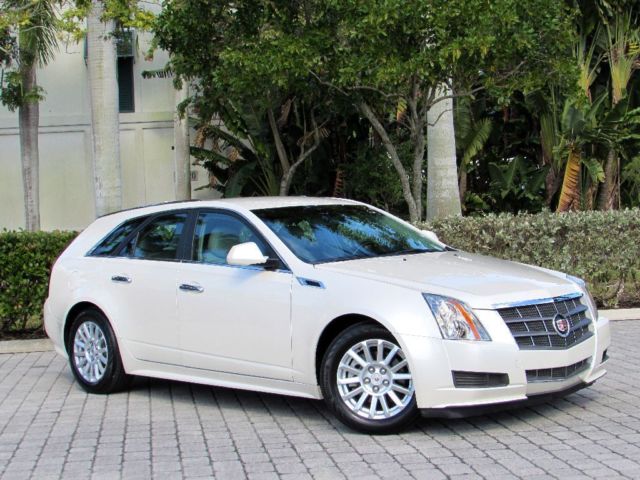 Cadillac : CTS 3.0 2011 cadillac cts 3.0 sport wagon 37 k miles v 6 automatic bose white diamond tri