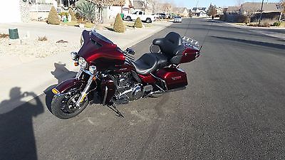 Harley-Davidson : Touring Harley Davidson 2014 Limited