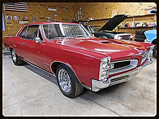 Pontiac : GTO 2 Dr. Hard Top 66 red 2 dr hard top coupe goat tri power 428 restored classic show car 4 speed