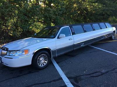 Lincoln : Town Car Executive Sedan 4-Door 1998 lincoln town car limo 180 14 passenger limo