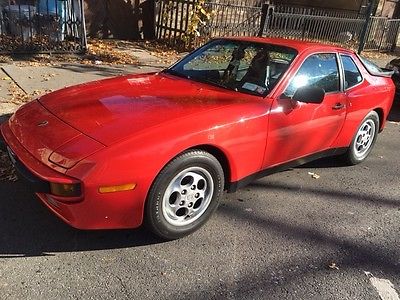 Porsche : 944 Black Leather 1987 porsche 944 4 cyl coupe