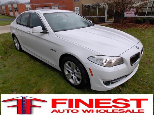 BMW : 5-Series 528i WHITE NAVIGATION XENON SUNROOF LEATHER WARRAN 2013 bmw 528 i white navigation xenon sunroof leather warranty only 25 k miles