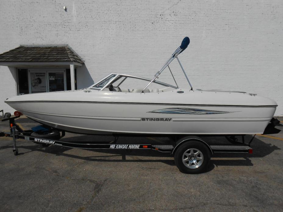 2012 Stingray Boats 195 RX