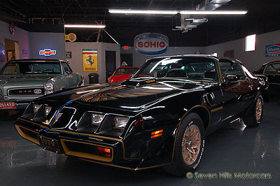 Pontiac : Trans Am Special Edition (SE) Y84, 4-Speed, 400ci, EXCELLENT CONDITION Black/Black, T-Tops, LOW MILES, Bandit