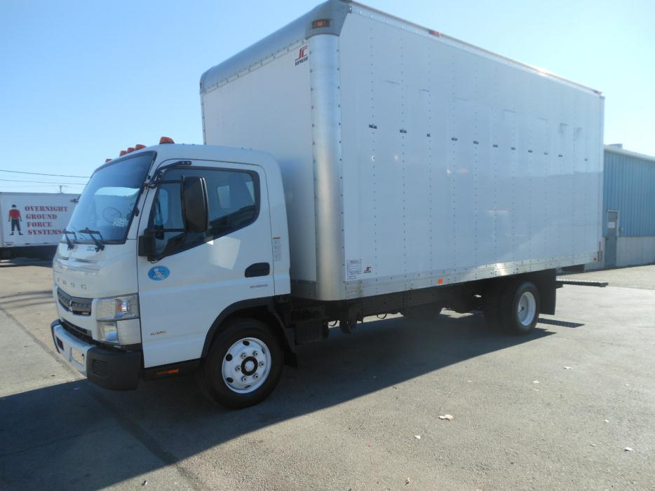 2012 Mitsubishi Fuso Fe180