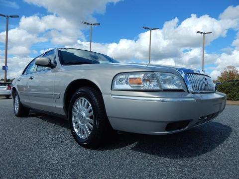 2006 MERCURY GRAND MARQUIS 4 DOOR SEDAN