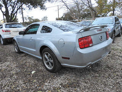 Ford : Mustang 2dr Coupe GT Deluxe 2 dr coupe gt deluxe ford mustang gt manual gasoline 4.6 l 8 cyl satin silver meta