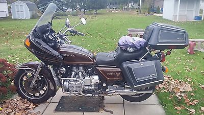 Honda : Gold Wing 1983 honda goldwing 1100 for pick up only