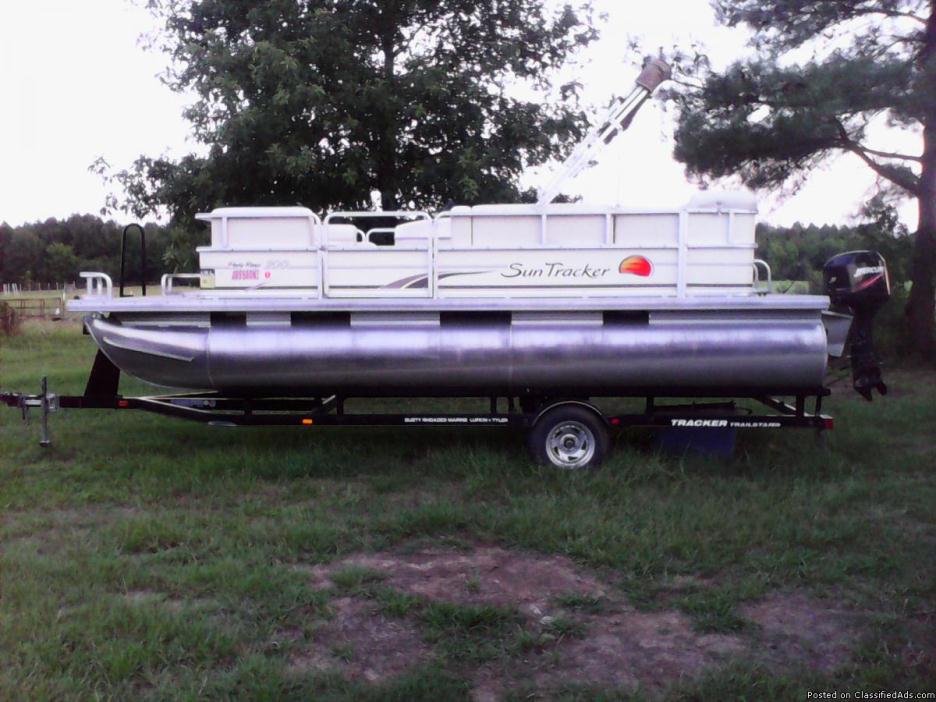08 sun tracker party barge 21 '9