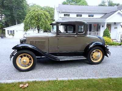 Ford : Model A Coupe 1930 ford model a coupe