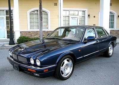 Jaguar : XJR XJR Supercharged 6 cylinder . South Florida . Free CarFax Report