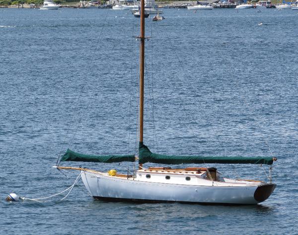 1934 Eldredge-McInnis Sloop