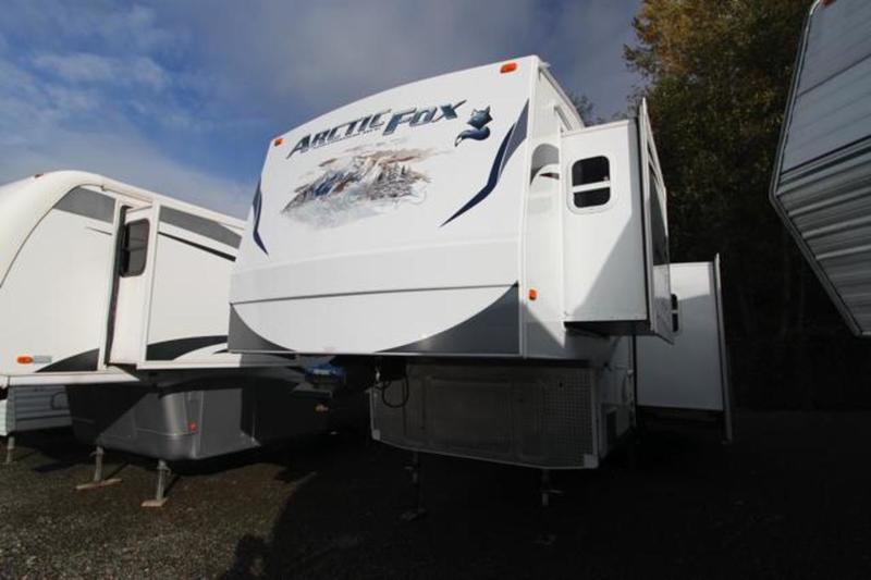 2011 Northwood Arctic Fox 29-5E