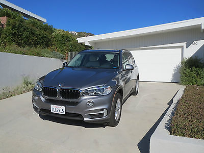 BMW : X5  Mint Condition. Barely used and fully loaded 2015 bmw x 5 in mint condition barely used and fully loaded