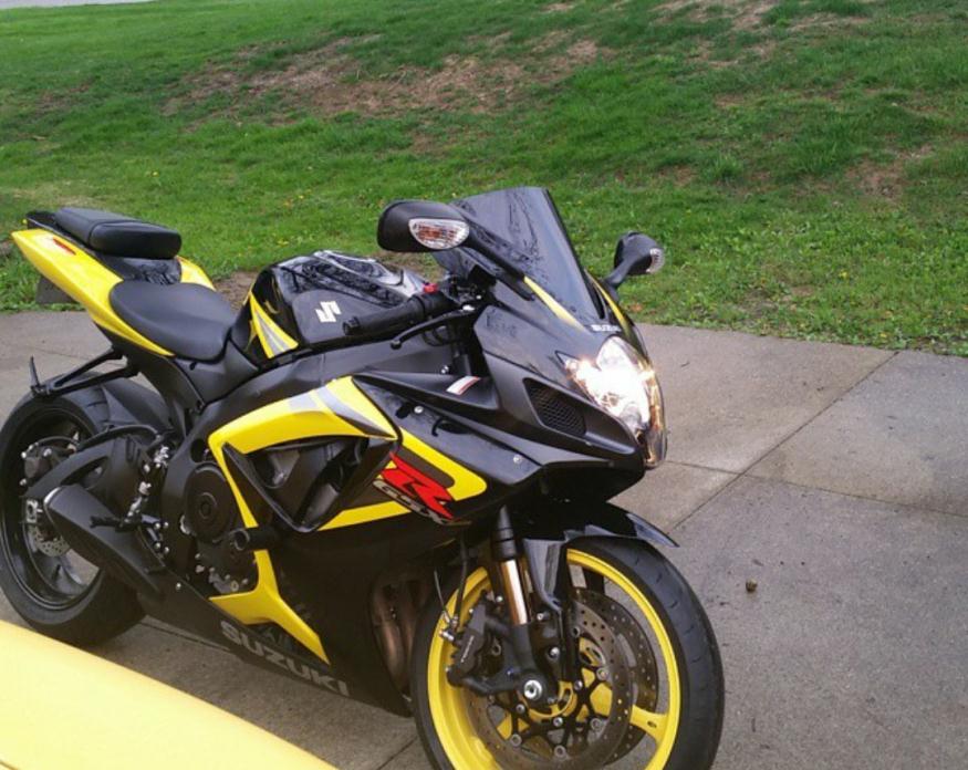 2008 Suzuki Gsxr 600 Yellow Motorcycles for sale