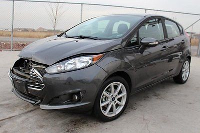 Ford : Fiesta SE Hatchback 2015 ford fiesta se hatchback wrecked damaged fixer perfect commuter save