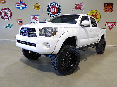 Toyota : Tacoma TRD SPORT 4X4 LIFTED,BACK-UP CAM,FUEL WHLS,40K,WE FINANCE 11 tacoma double cab trd sport 4 x 4 lifted back up cam fuel whls 40 k we finance