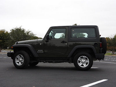 Jeep : Wrangler SPORT SPORT Low Miles 2 dr SUV Automatic Gasoline 3.6L V6 Cyl  GREEN