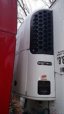 2009 Thermo King Whisper Quiet Reefer with 2002 Great Dane Trailer