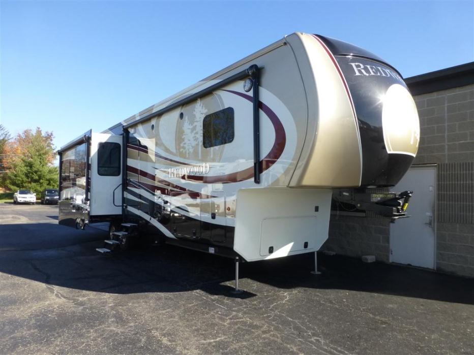 2016 Redwood Rv Redwood 38RL