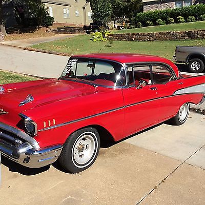 Chevrolet : Bel Air/150/210 no window center post 57 chevy 4 door hardtop 400 small block registered clean and straight