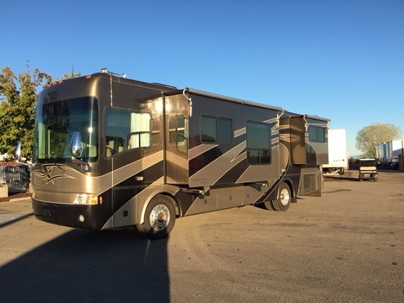 2006 Country Coach Inspire 36' Siena Quad Slide