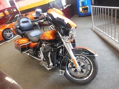 Harley-Davidson : Touring Rushmore Project Ultra Limited!  Only 230 Miles!