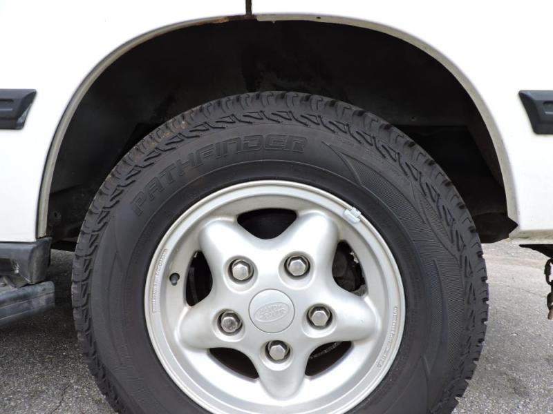 Set of Four Tires Aggressive Sport Tires With or Without Rims, 2