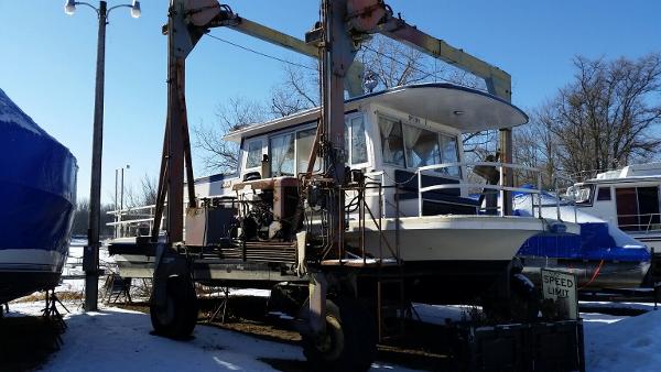 1972 Gibson Houseboat 36