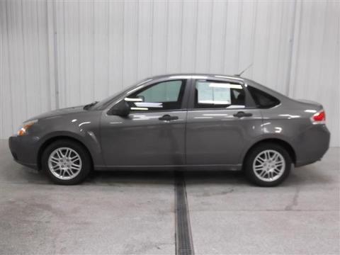 2010 FORD FOCUS 4 DOOR SEDAN