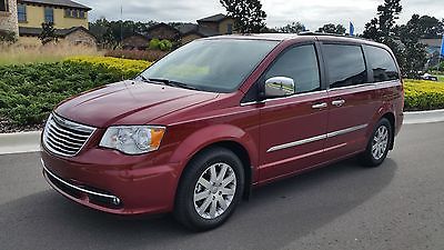 Chrysler : Town & Country Luxury Edition Touring L Luxury Edition - Looks new - read item description for Features -