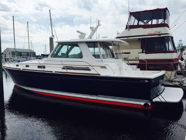 2008 Sabre 42 Express