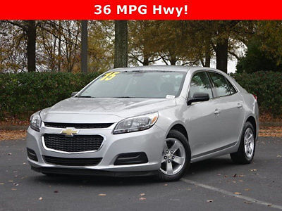 Chevrolet : Malibu 4dr Sedan LS w/1LS 4 dr sedan ls w 1 ls low miles automatic gasoline 2.5 l 4 cyl silver ice metallic