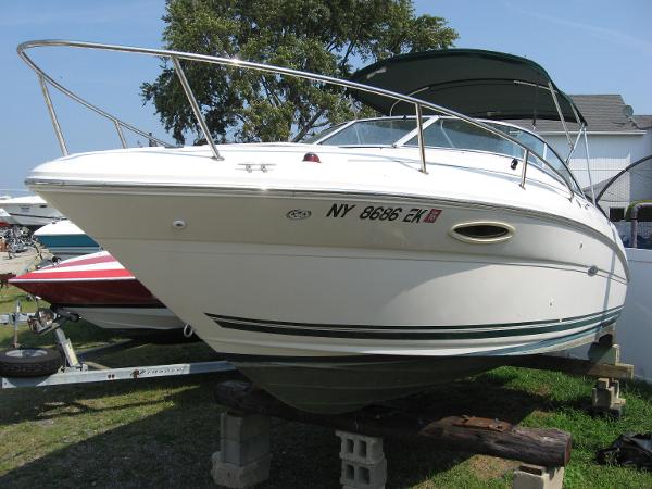 2004 Sea Ray 215 Weekender