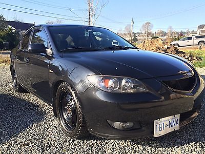 Mazda : Mazda3 GS 2005 mazda 3 w custom sound system incl winter tires on steel rims