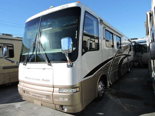 2000 Newmar Mountain-Aire Double Slide