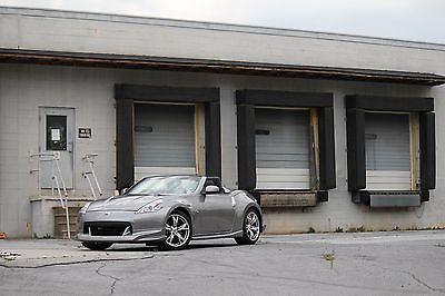 Nissan : 370Z Touring 2010 nissan 370 z touring roadster fully loaded nismo kit